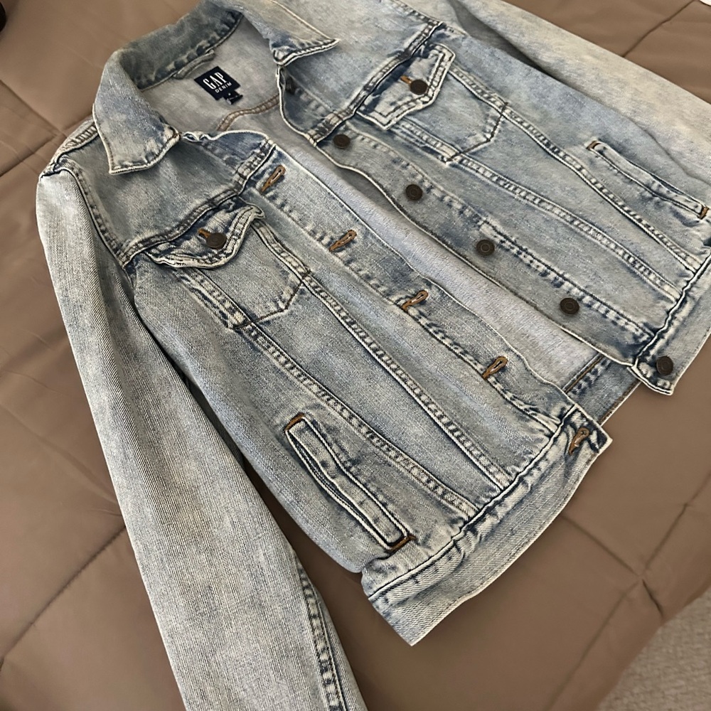 GAP Faded Blue Denim Jacket